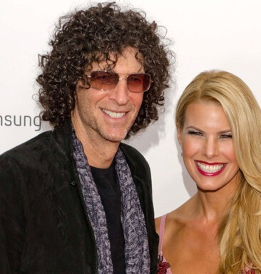Howard Stern with his wife.